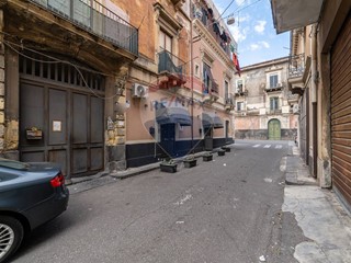 Bilocale in Vendita a Catania, 65'000&euro;, 38 m²