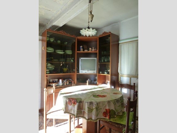 Casa Indipendente in Vendita a Varzo, 67'000€, 85 m²