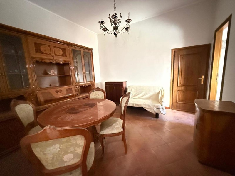 Trilocale in Vendita a Albano Laziale, 120'000€, 70 m²