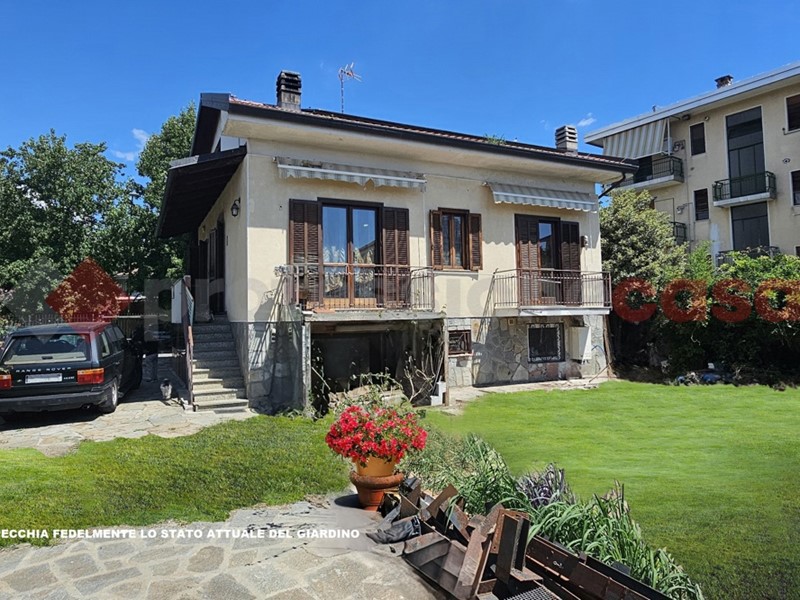 Villa in Vendita a Pinerolo, 263'000€, 140 m²