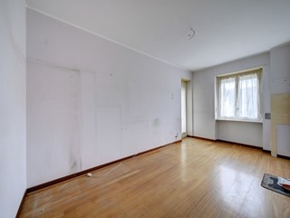 Appartamento in Vendita a Torino, 390'000€, 160 m²