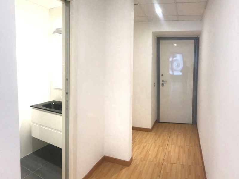 Ufficio in Affitto a Roma, 2'200&euro;, 100 m²