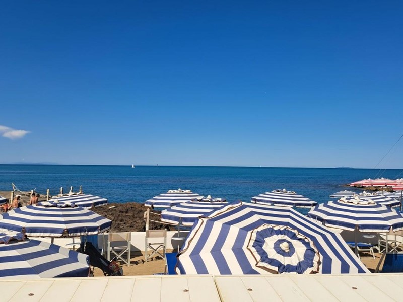 Bilocale in Vendita a Rosignano Marittimo, zona Rosignano Solvay, 175'000€, 50 m²