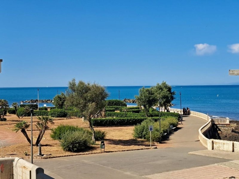 Bilocale in Vendita a Rosignano Marittimo, zona Rosignano Solvay, 185'000€, 50 m²