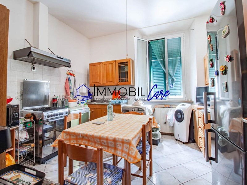 Appartamento in Vendita a Livorno, 155'000€, 140 m²