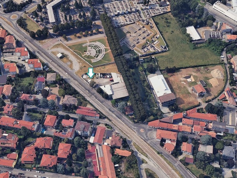 Terreno industriale in Vendita a Bovisio Masciago, 14'000€, 865 m²