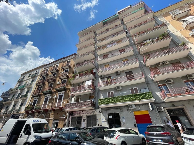 Quadrilocale in Vendita a Taranto, 140'000€, 139 m²