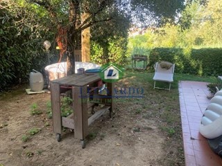 Trilocale in Vendita a Montecatini Terme, 130'000€, 65 m², arredato