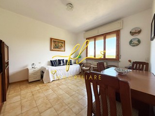 Trilocale in Vendita a Cecina, zona Cecina Marina, 199'000€, 54 m², con Box