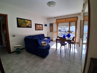 Attico in Vendita a Aulla, 115'000€, 85 m², arredato, con Box