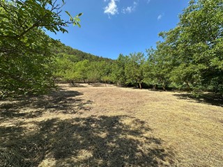 Terreno edificabile in Vendita a Caporciano, 36'000&euro;, 2400 m²