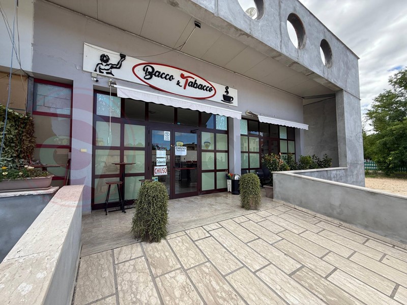 Attività commerciale in Vendita a Aquino, 125'000€, 90 m²