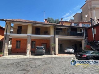 Trilocale in Vendita a Cologne, 149'900€, 92 m²