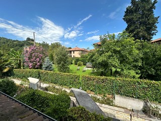 Villetta a schiera in Vendita a Bergamo, 495'000€, 235 m²