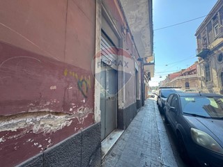 Negozio in Vendita a Catania, 50'000&euro;, 35 m²