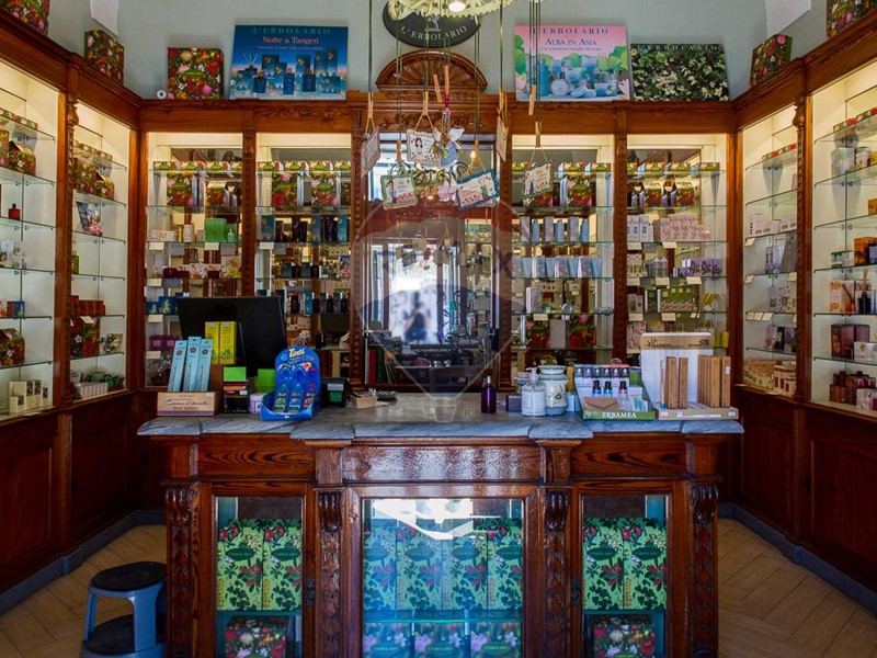 Immobile commerciale in Vendita a Catania, 205'000&euro;, 75 m²