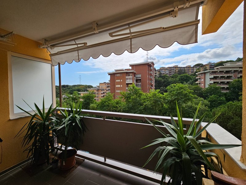 Appartamento in Vendita a Genova, 157'000€, 88 m²