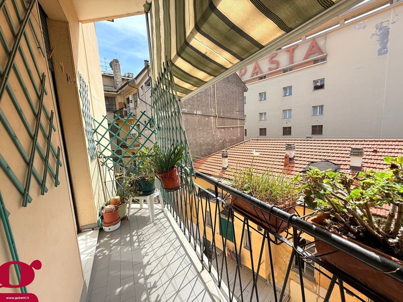 Quadrilocale in Vendita a Imperia, 195'000€, 91 m²