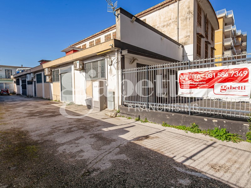 Laboratorio in Affitto a Mugnano di Napoli, 3'000€, 415 m²