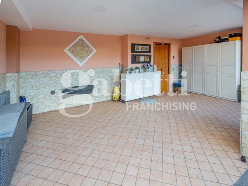 Villetta a schiera in Vendita a Mugnano di Napoli, 288'000€, 110 m²