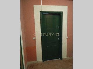 Bilocale in Vendita a Giardini Naxos, 75'000€, 48 m², con Box