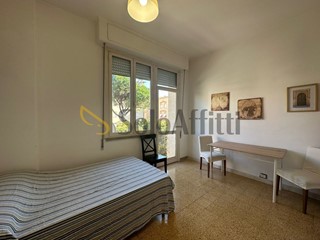 Stanza in Affitto a Latina, 300€, 18 m², arredato