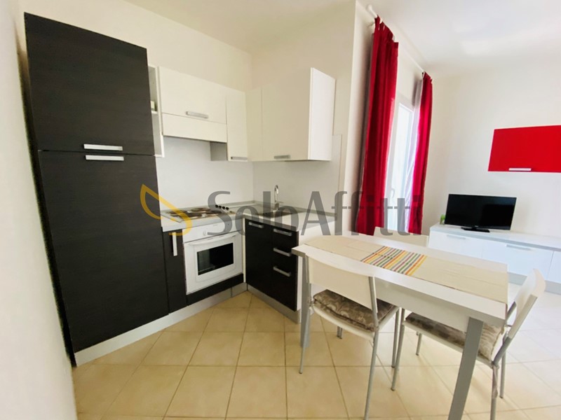 Bilocale in Affitto a Latina, 640€, 45 m², arredato, con Box