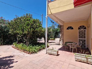 Quadrilocale in Vendita a Mondragone, zona Pescopagano, 65'000€, 90 m²