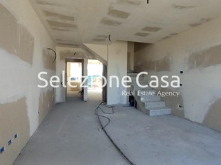 Villetta a schiera in Vendita a Castelfranco di Sotto, 225'000€, 110 m², con Box