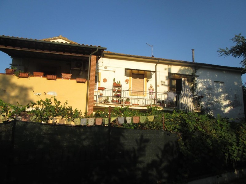 Quadrilocale in Vendita a Pontedera, 47'040€, 112 m²