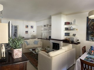 Appartamento in Vendita a Ponsacco, 169'000€, 110 m², arredato, con Box