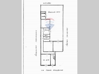 Casa Semi Indipendente in Vendita a Aci Catena, 75'000€, 148 m²