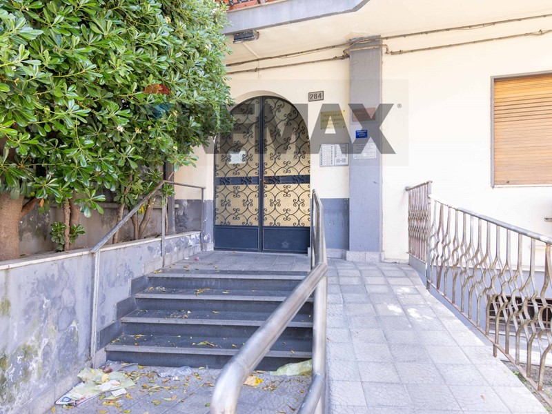 Quadrilocale in Vendita a Adrano, 70'000&euro;, 150 m²