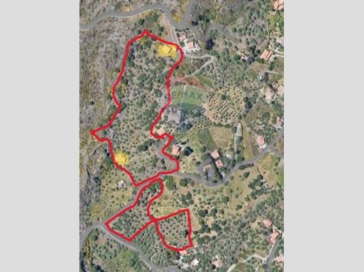 Rustico in Vendita a Adrano, 135'000&euro;, 300 m²