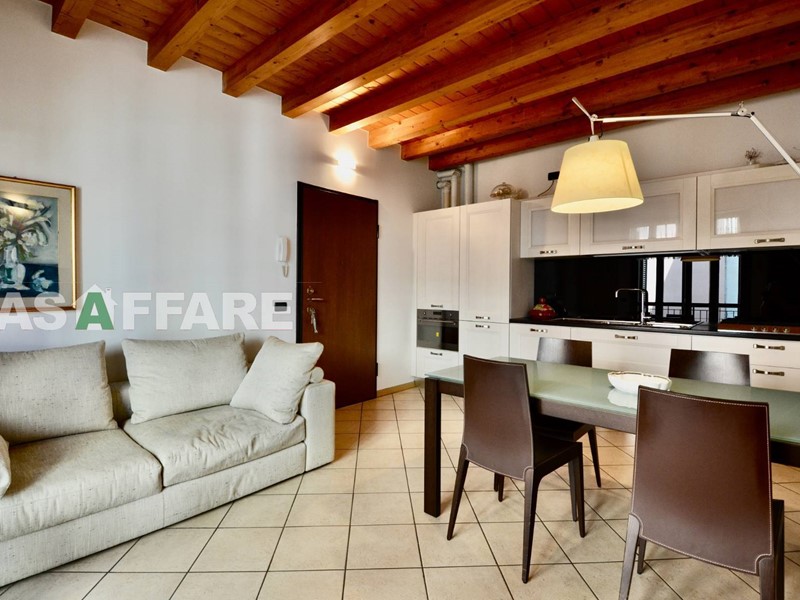 Bilocale in Vendita a Almenno San Salvatore, 89'000€, 53 m²