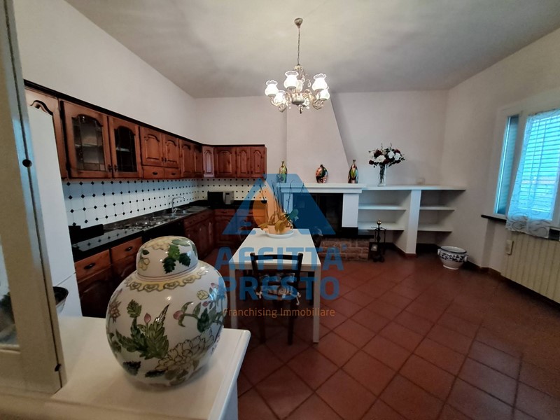 Appartamento in Affitto a San Miniato, 1'200€, 120 m²