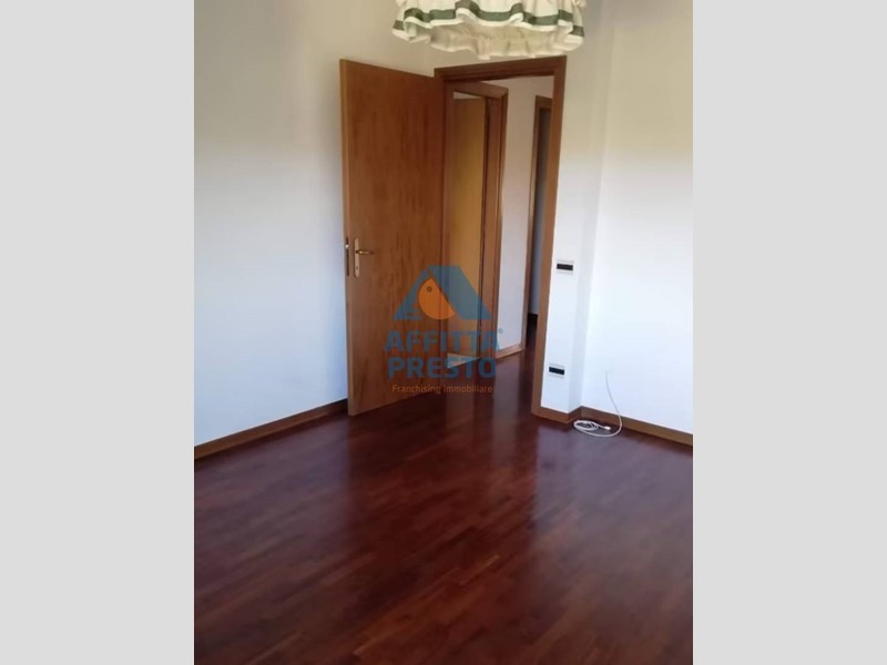 Quadrilocale in Vendita a Pontedera, 155'000€, 88 m²