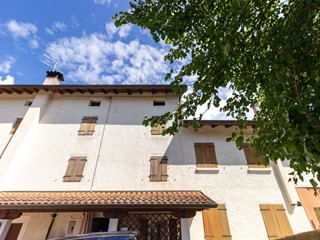 Casa Semi Indipendente in Vendita a Caneva, 128'000€, 250 m²