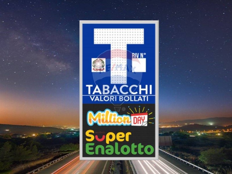 Attività commerciale in Vendita a Castelli Calepio, 120'000€, 100 m²