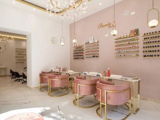 Attività commerciale in Vendita a Lainate, 25'000€, 60 m²