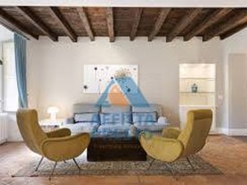 Appartamento in Affitto a Empoli, 190 m²
