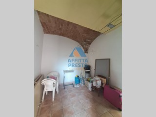 Negozio in Vendita a Empoli, 35'000€, 34 m²