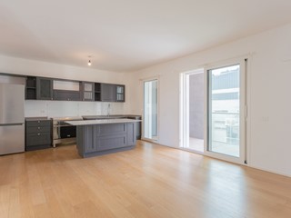 Quadrilocale in Affitto a Milano, 4'000€, 151 m²