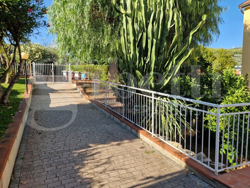 Appartamento in Vendita a San Bartolomeo al Mare, 175'000€, 65 m²