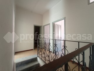 Casa Indipendente in Vendita a Ateleta, 88'000&euro;, 122 m²