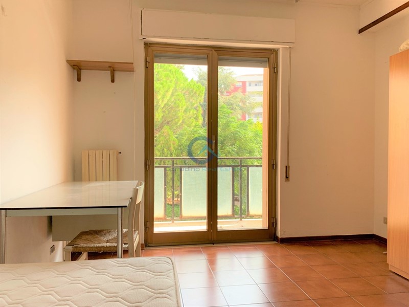 Stanza in Affitto a Catanzaro, zona Mater Domini, 200&euro;, 140 m², arredato