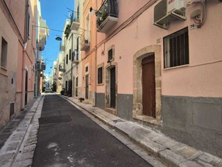 Casa Indipendente in Vendita a Monopoli, 78'000€, 32 m²