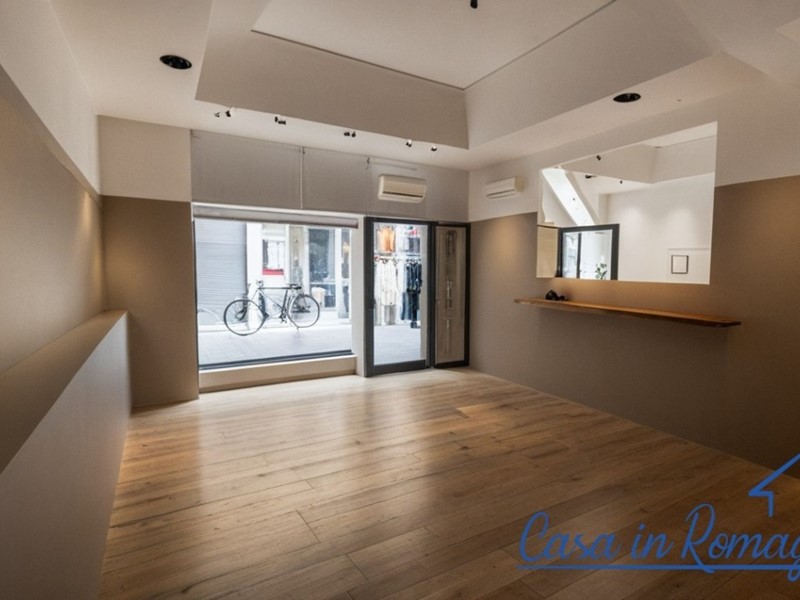 Immobile commerciale in Vendita a Rimini, 220'000€, 79 m²