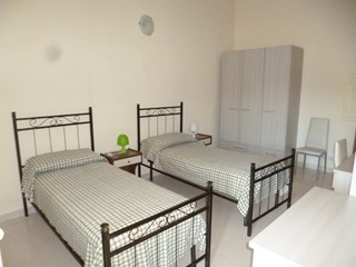 Stanza in Affitto a Ragusa, 180€, 100 m², arredato