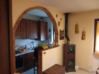 Appartamento in Vendita a Tresana, 105'000€, 81 m²